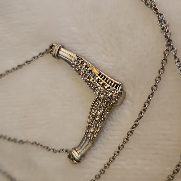 STS Sterling Silver CZ V Shape Art Deco Necklace - Picture 2 of 7